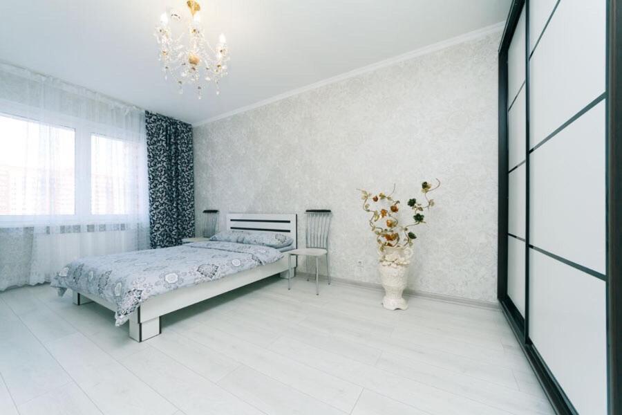 1 Вулиця Софії Русової Kiew Exterior foto